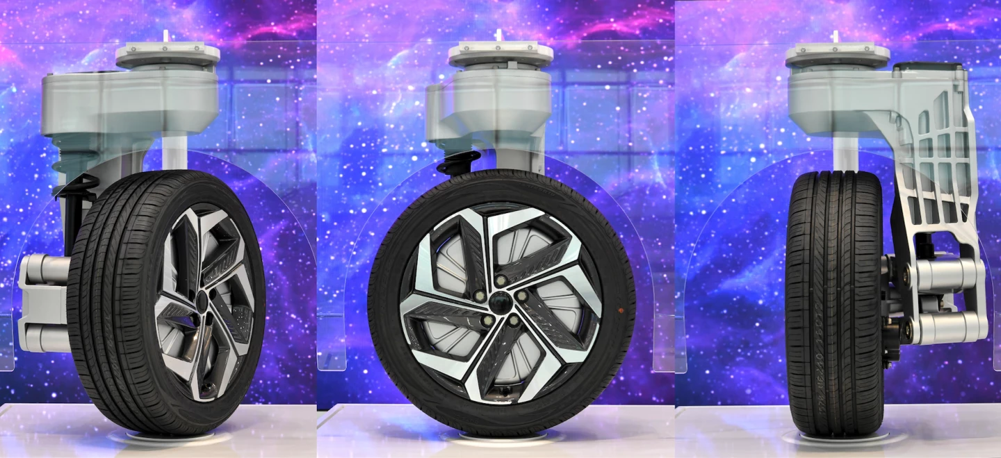 Hyundai Mobis integrates the steering, drive, suspension and braking components into the single e-Corner units