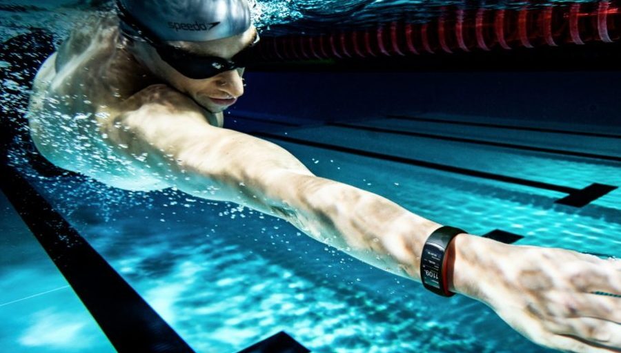 The Gear Fit 2 Pro fitness tracker