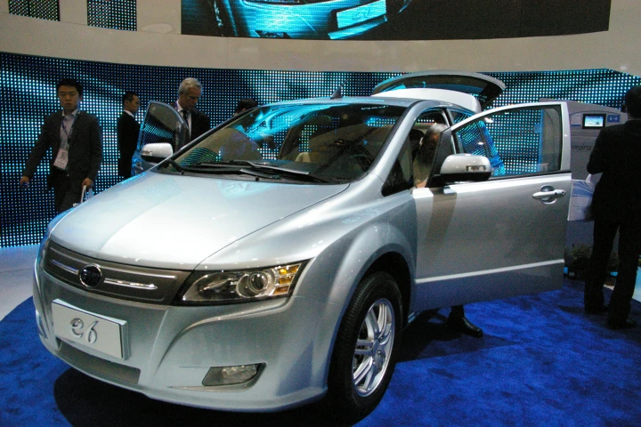 The pure-electric BYD e6, at the 2010 Detroit Auto Show