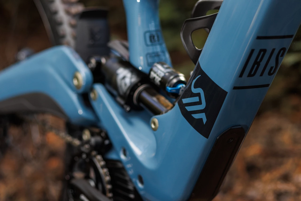 The Oso is the first Ibis bike to feature an upper-link rear suspension, which is claimed to be more progressive than anything the company has ever made