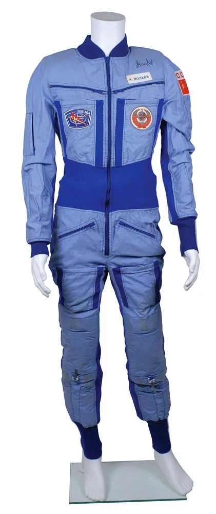Cosmonaut suit