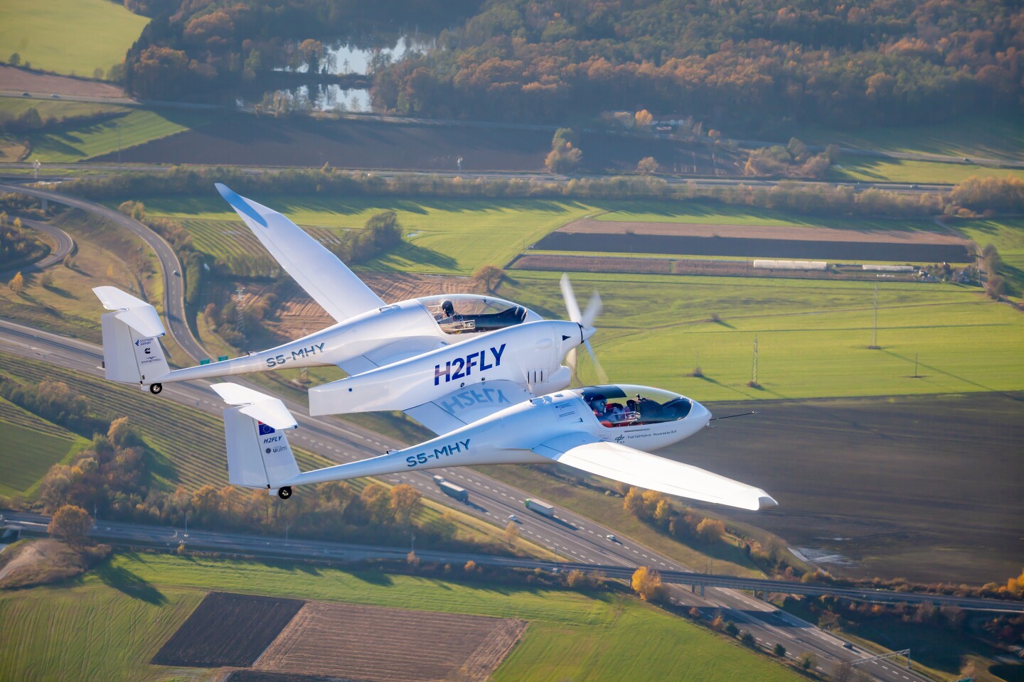 The HY4 aircraft has already made many pioneering flights operating on gaseous H2.