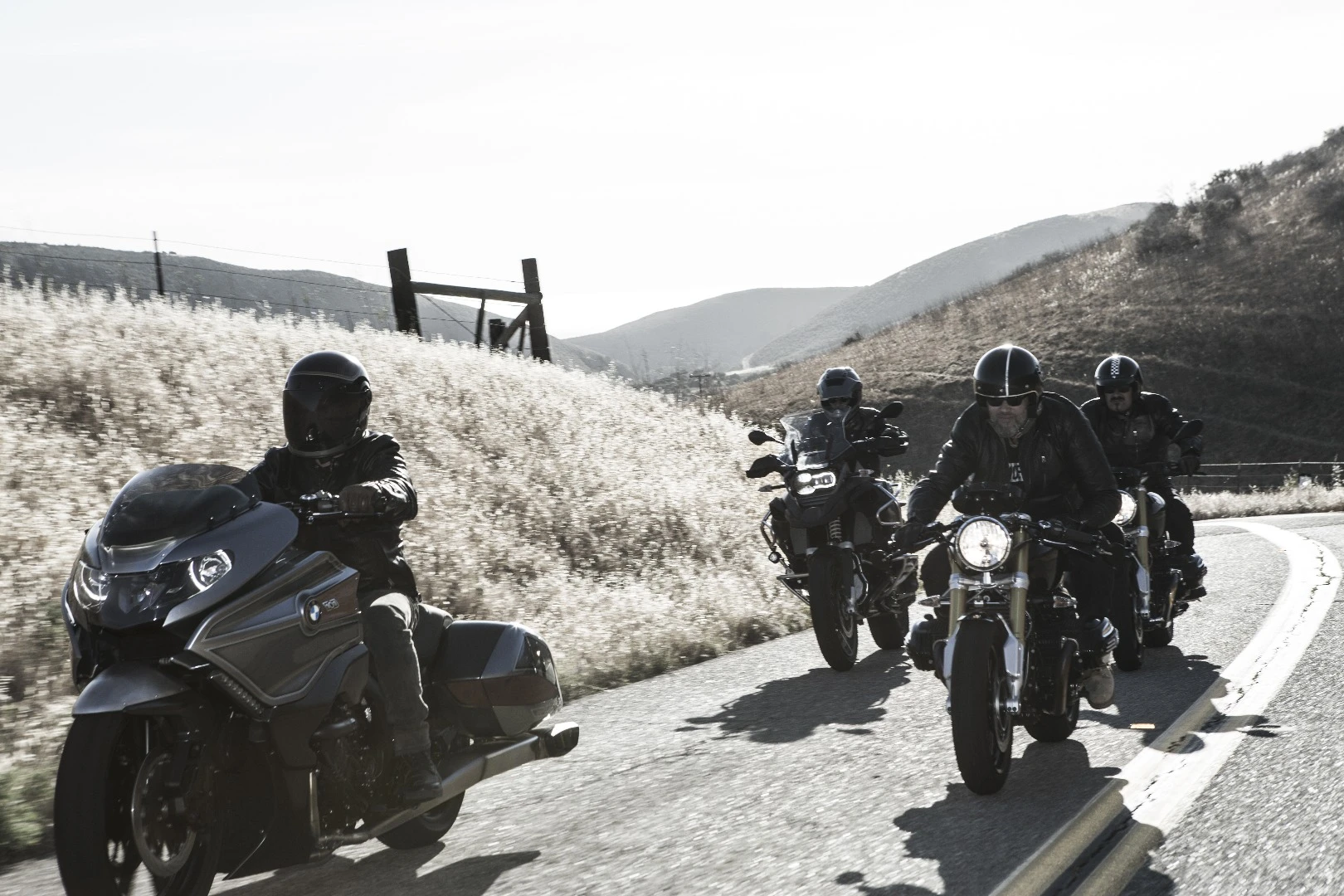 BMW doesn't mess around with its concept bikes. If they make waves, the bikes tend to make it to production. People loved the Concept 90 in 2013, and it quickly became the very popular R NineT production bike. Likewise, the Concept Roadster provided a blueprint for the updated R 1200 R that was released this year. Both these concepts were debuted at the Concorso d'Eleganza Villa d'Este in Como, Italy, and versions of both made it to production quick smart. So this year's effort, the BMW Concept 101