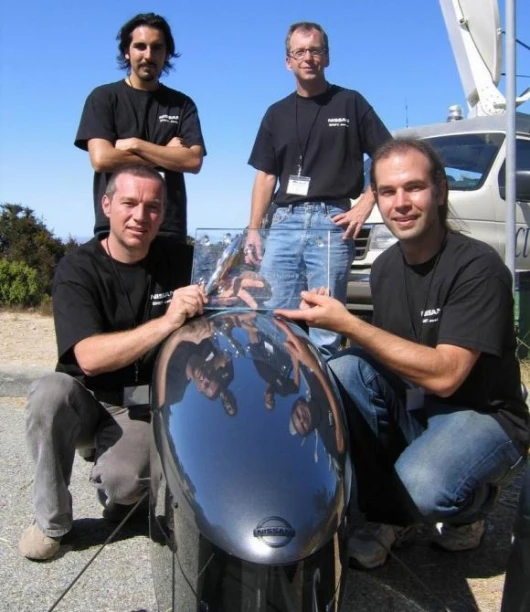 The winning Nissan team