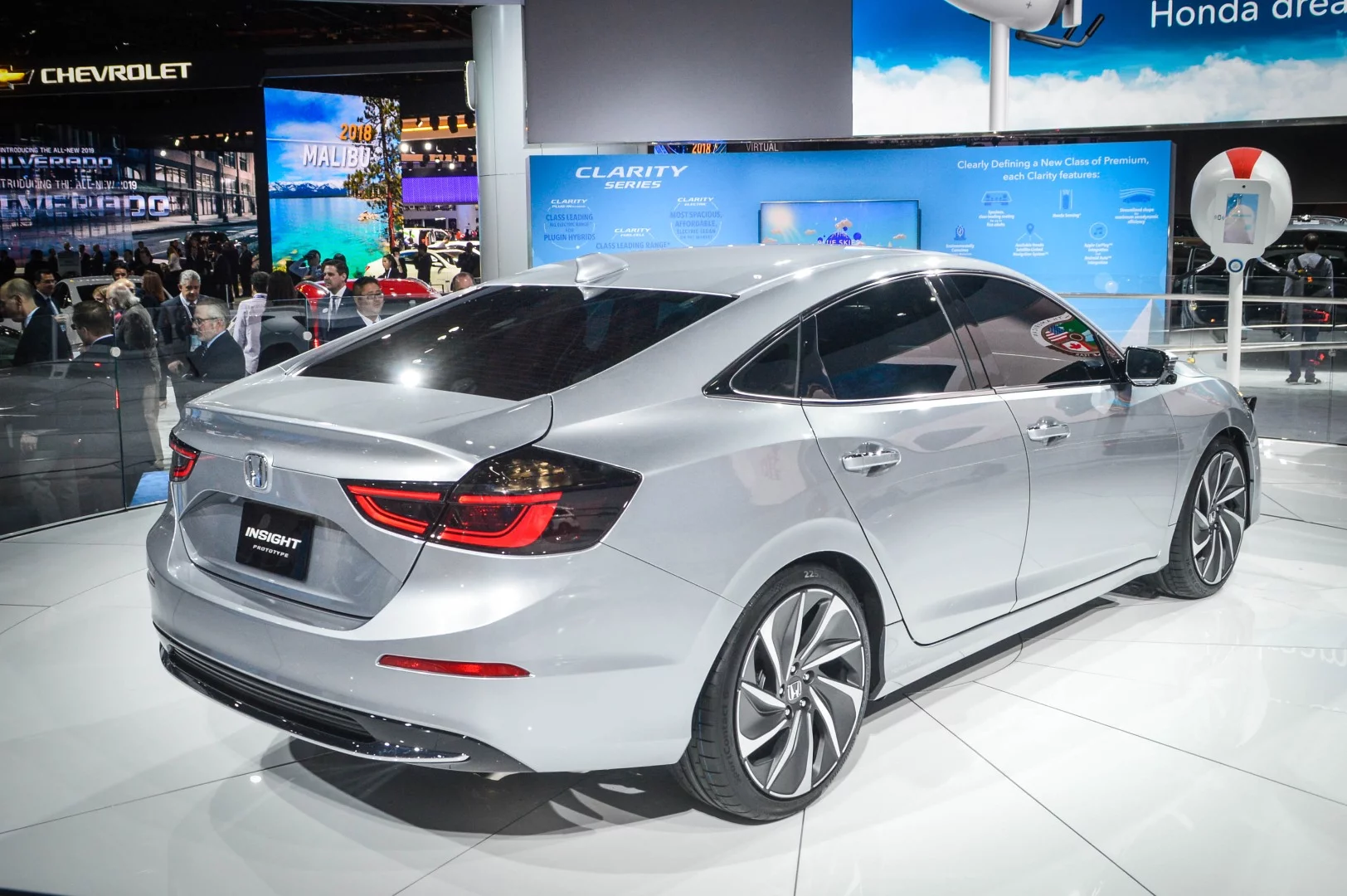 Honda shows the new Insight Prototype