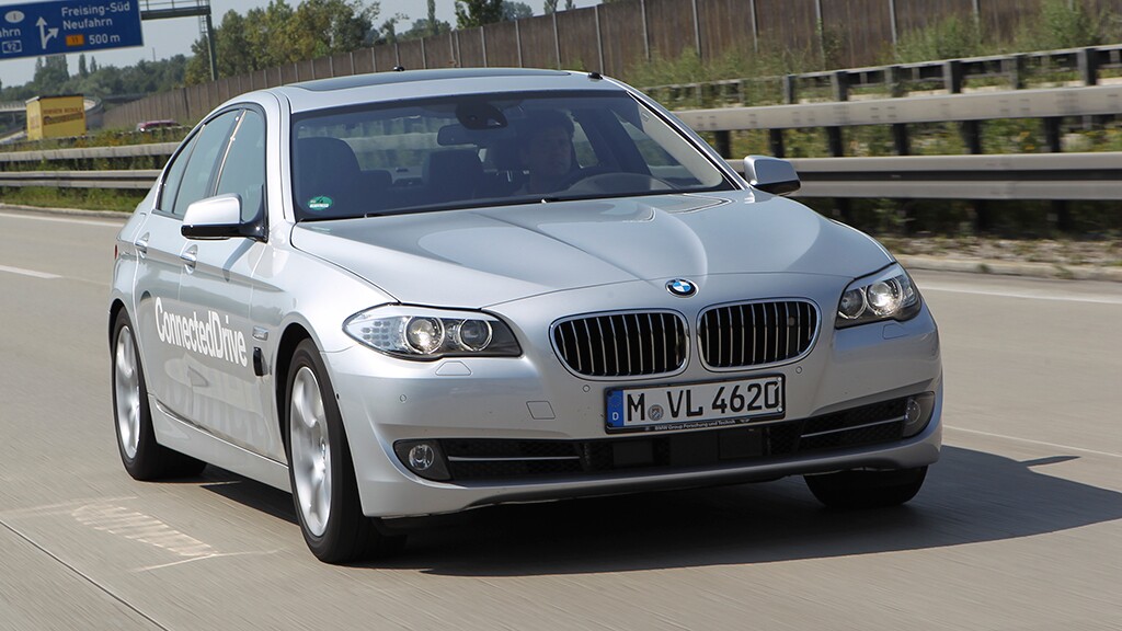 BMW's self-driving car looks much like a standard model