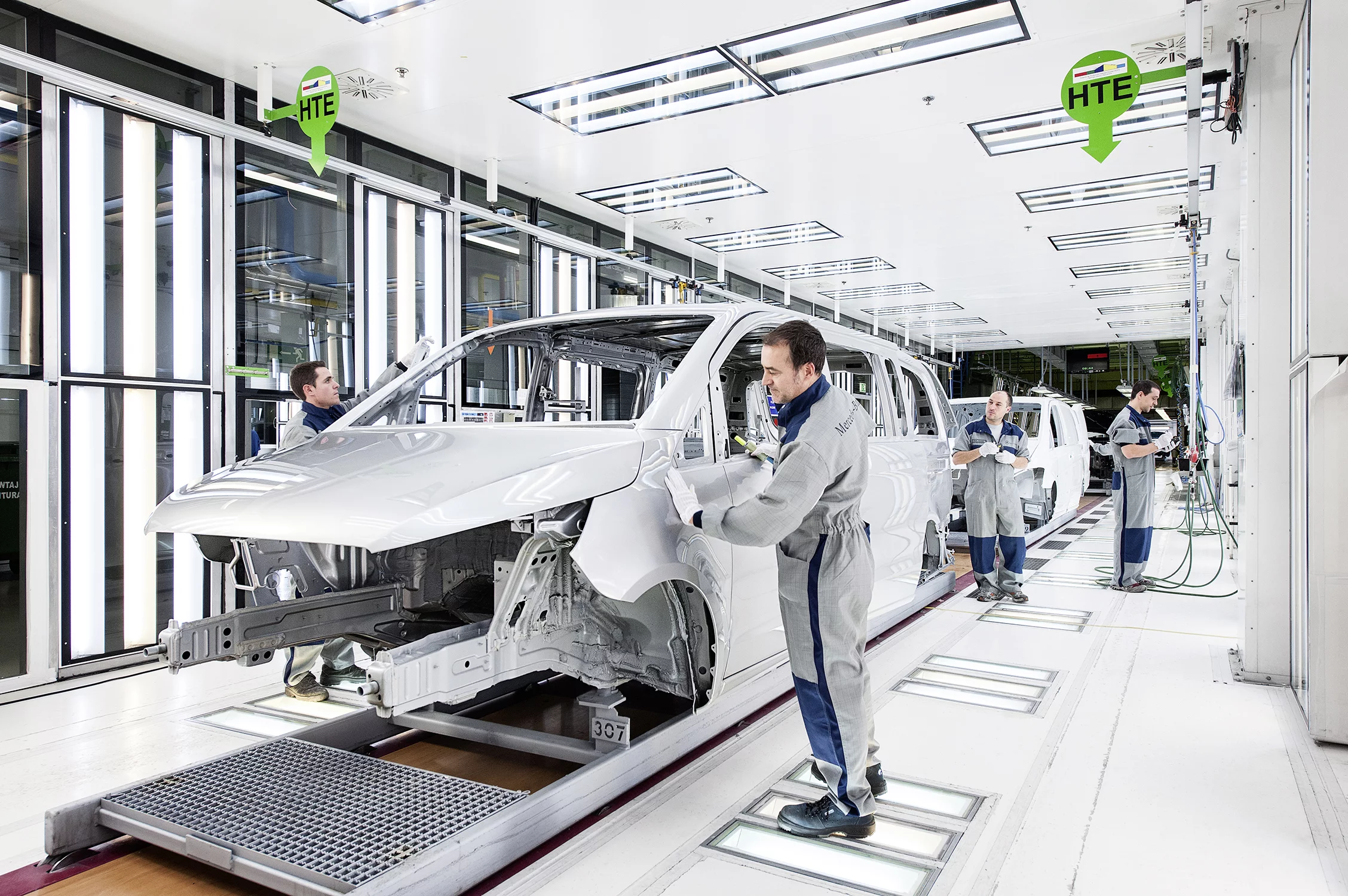 The Mercedes-Benz Vito on the assembly line