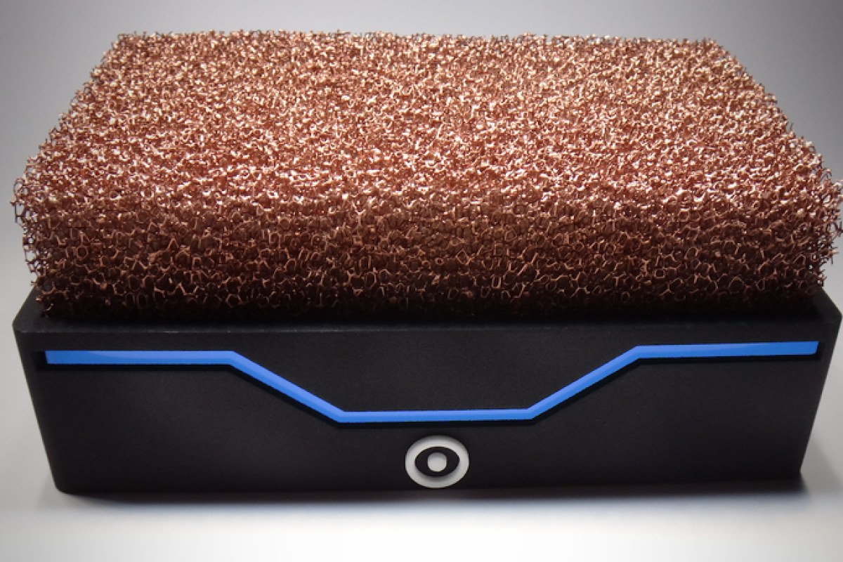 The Silent Power PC uses an open-air metal foam heatsink for passive cooling