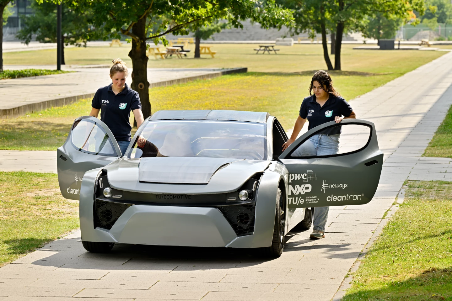 The Zem prototype passenger car was produced with low carbon in mind during production, operation and end-of-life