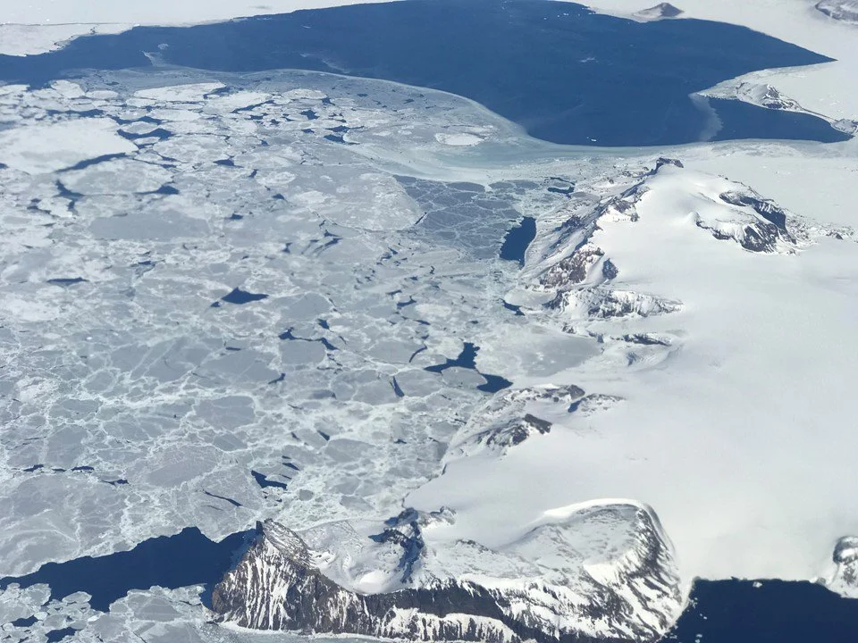 Sea ice surrounding Vega Island in the Erebus and Terror Gulf