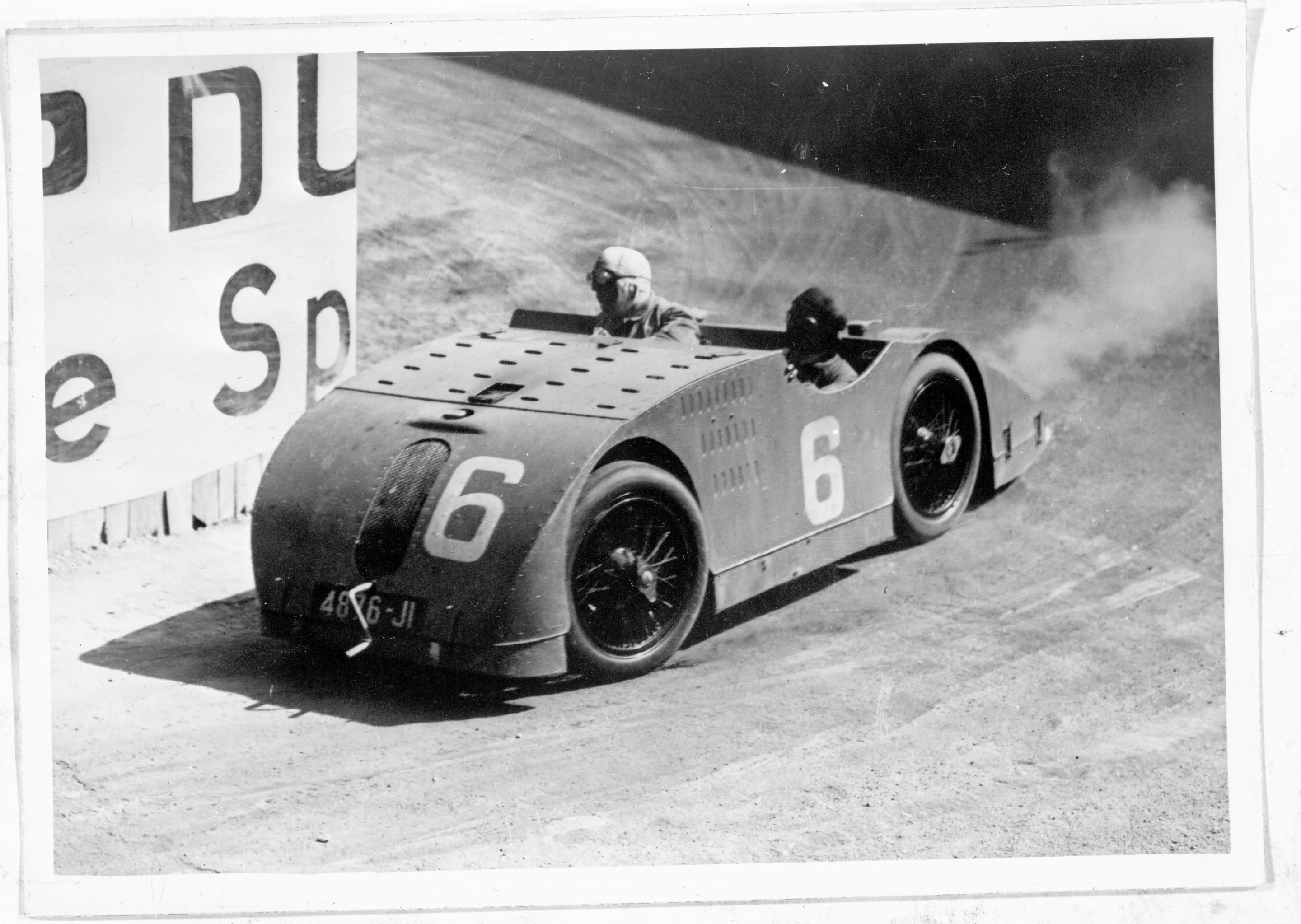 Bugatti knew that aerodynamics held secrets and his T32 was tried in the 1923 Lyon Grand Prix but the car handled poorly and development was abandoned - Ernest Friedrich took third place with the T32 in its only start