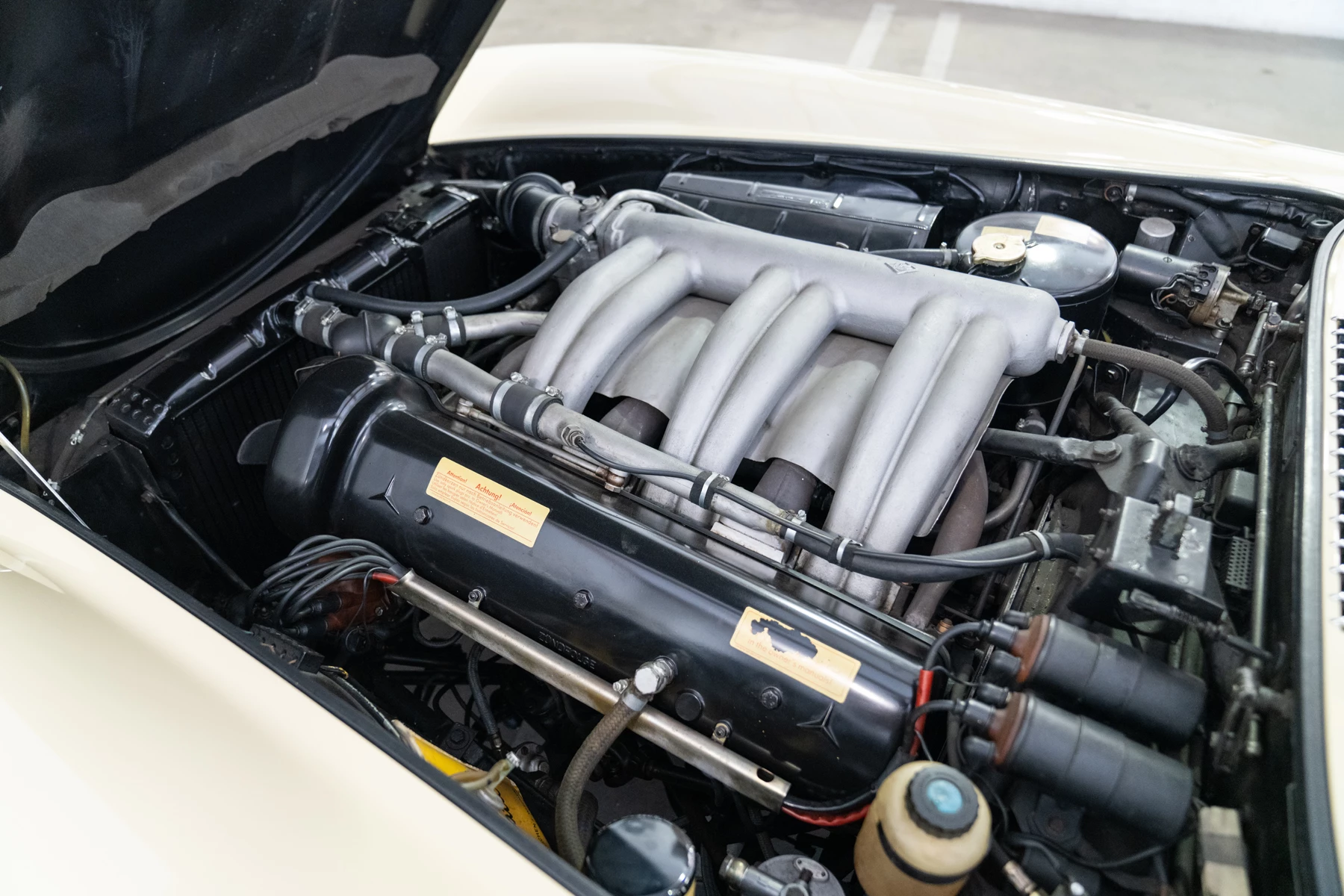 1961 Mercedes-Benz 300 SL Roadster | Gooding & Company | Geared Online | 7 August 2020 | Lot 34 | Estimate: $850,000 to $950,000 | Official Gooding & Co Auction Page