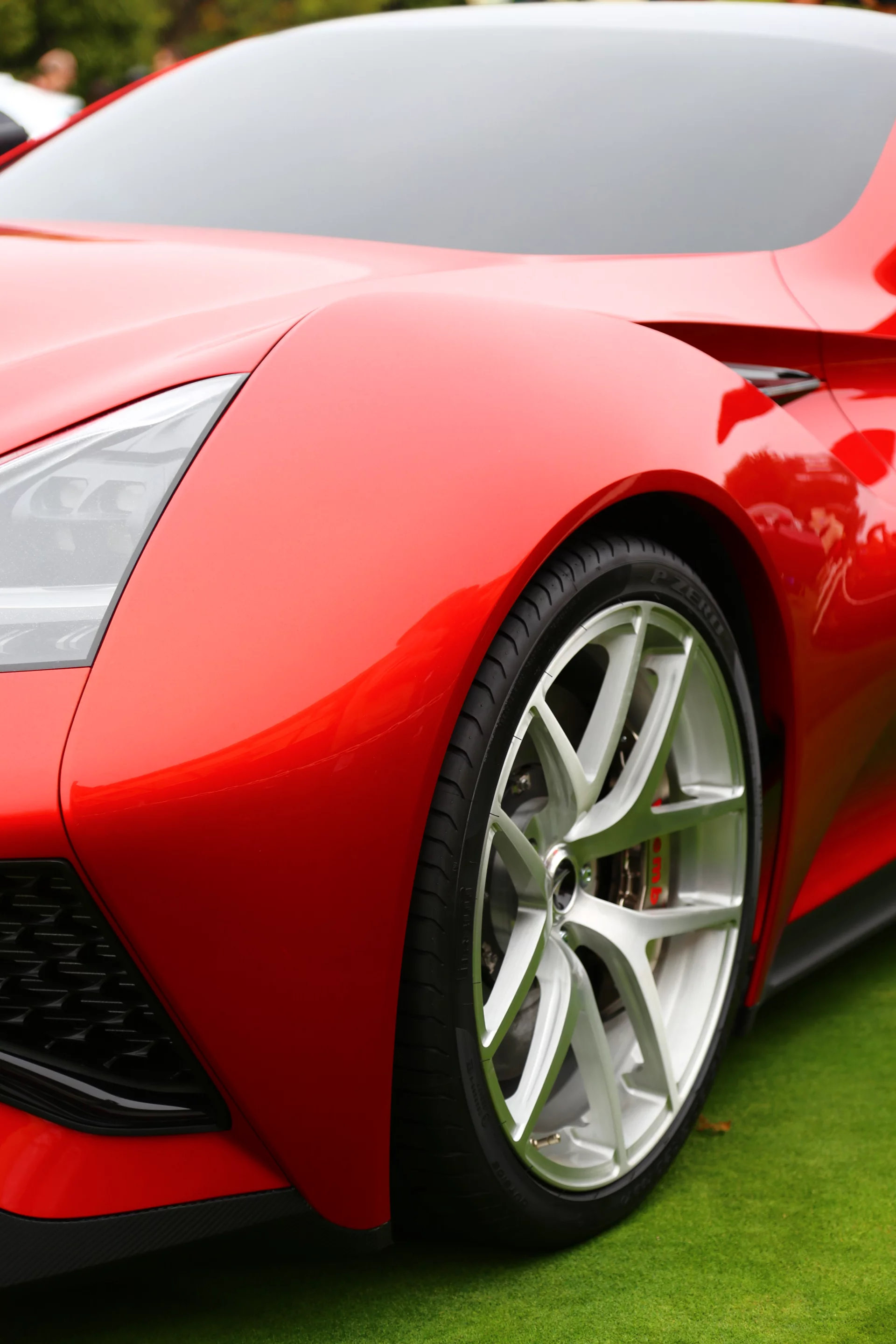 Vulcano's wheels are made from aerospace grade aluminum and support Pirelli P Zero performance tires (Photo: Angus MacKenzie/Gizmag.com)