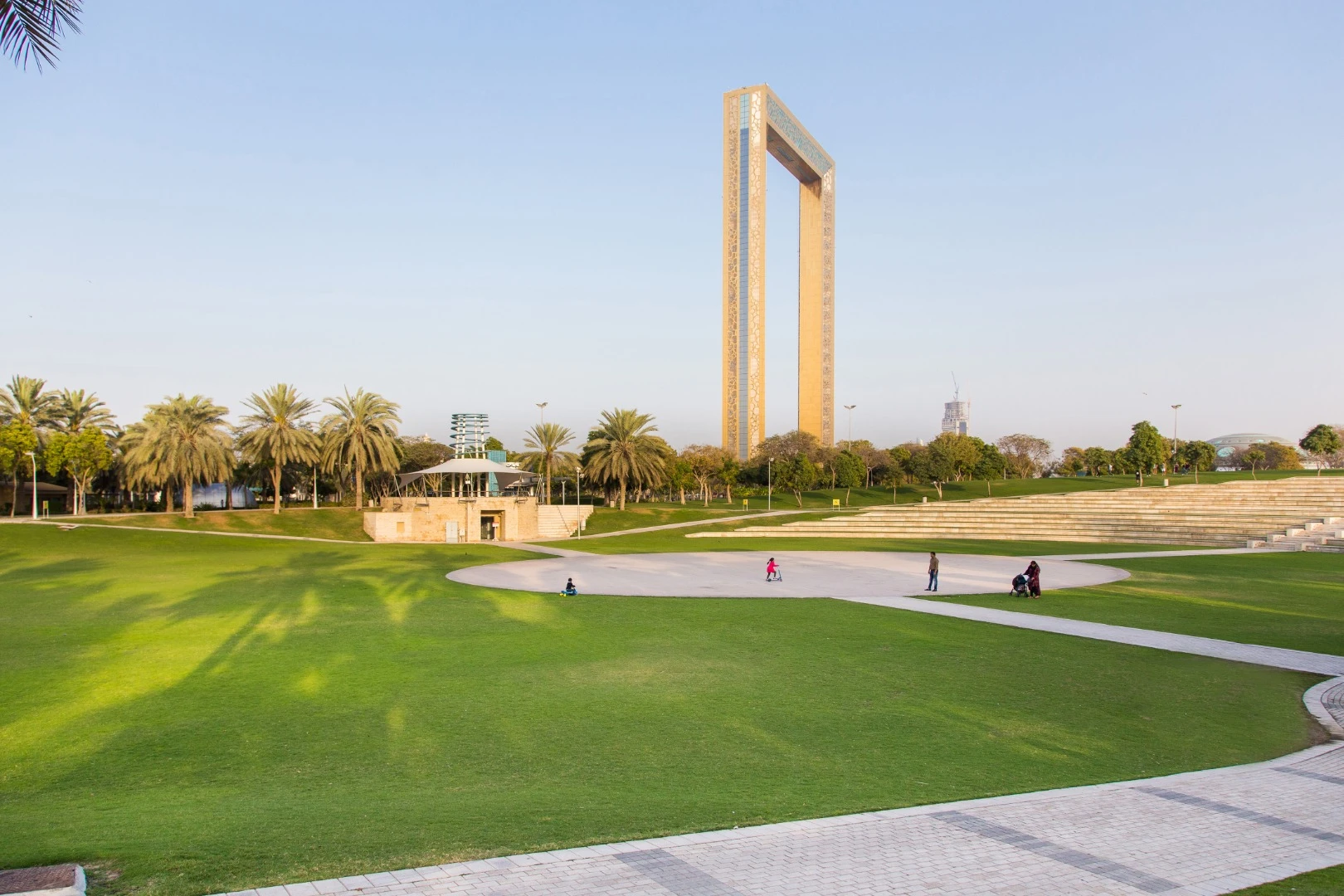 The Dubai Frame is designed to look like a huge picture frame