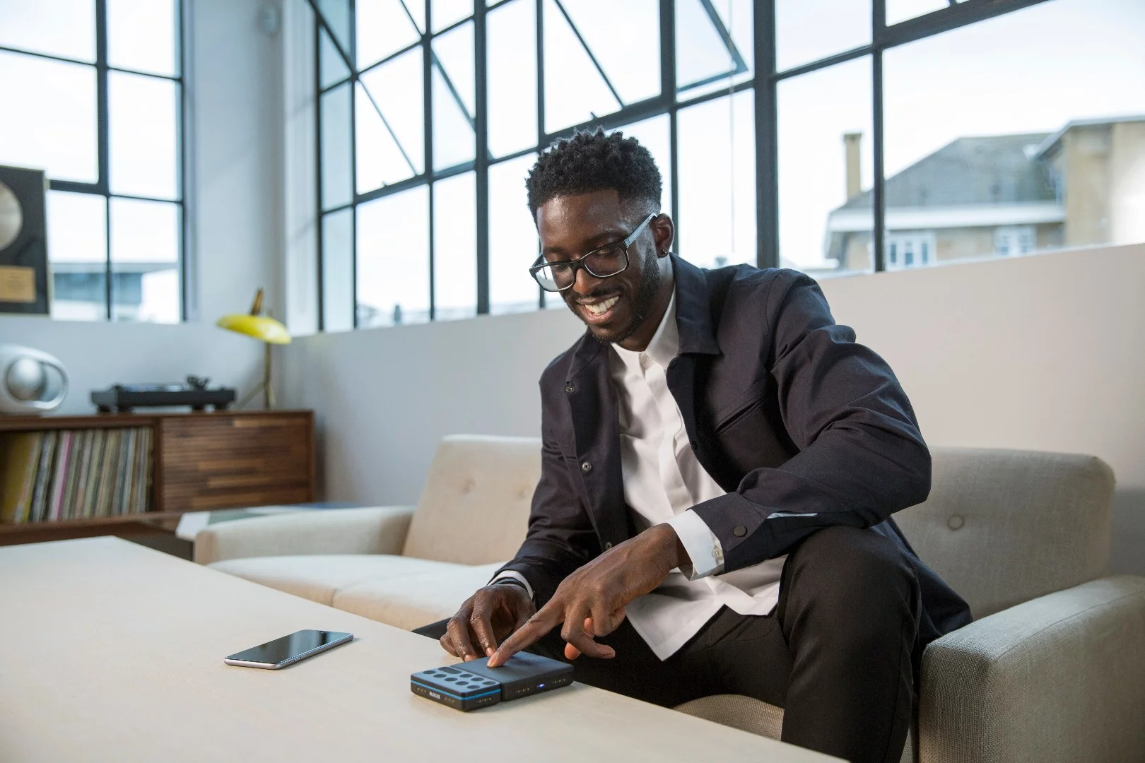 The pressure-sensitive silicone upper surface responds to the player sliding, striking, gliding, pressing or lifting off their fingers