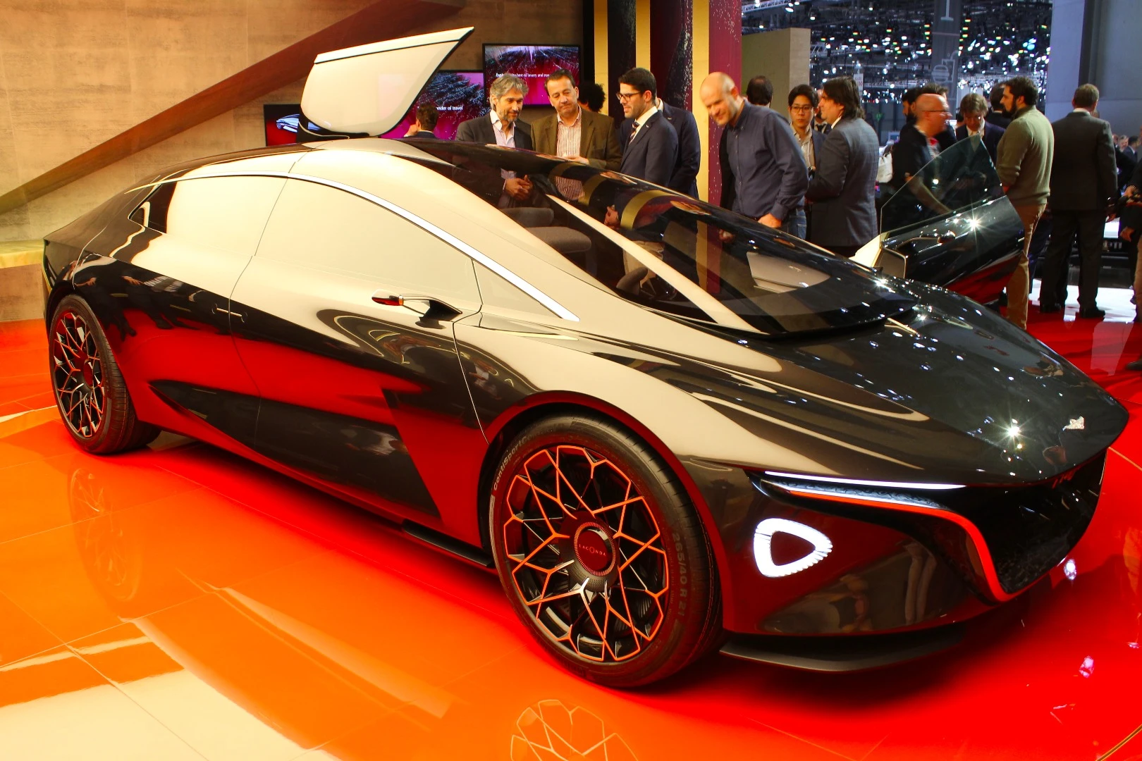 The Lagonda Vision Concept debuts at the 2018 Geneva Motor Show