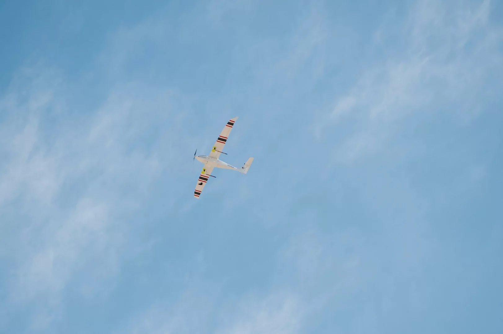 The drone flew to an altitude of 400 ft (122 m)