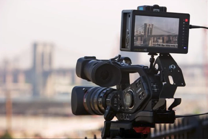 Cinedeck mountable film recorder and editor is use