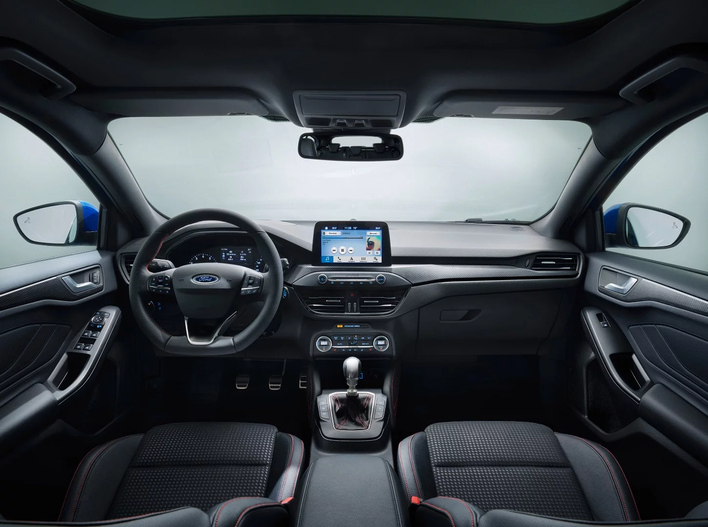Ford Focus ST-Line: interior