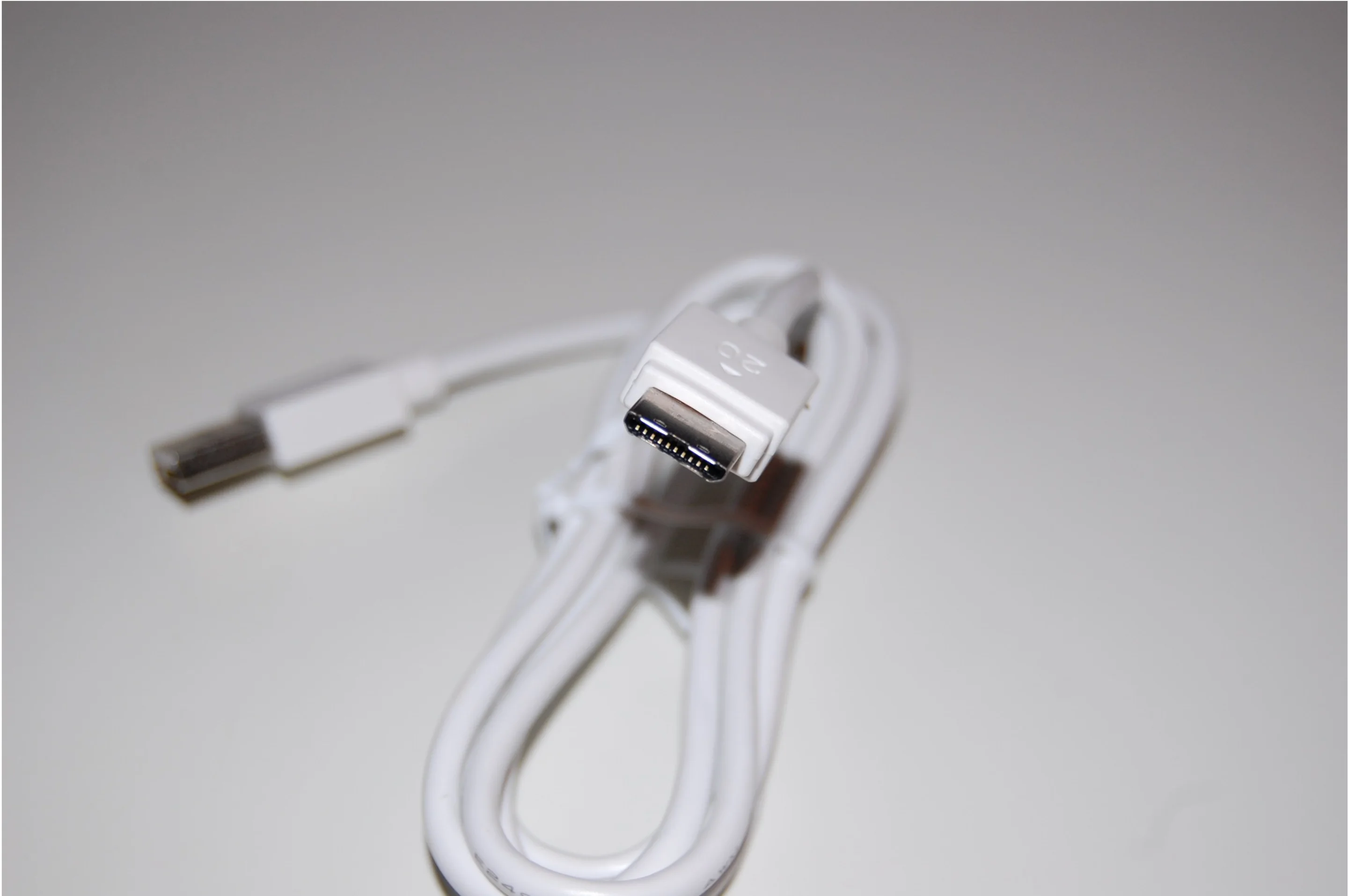 Close up of the proprietary USB connection, a common standard in Korea but rare elsewhere