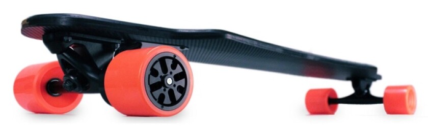 Rather than the belt drives that we see on most electric skateboards, Stary has opted to build motors and planetary gearing into the wheels