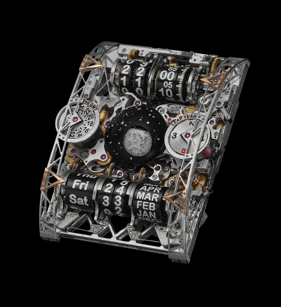 The Hysek Colossal has over 1,000 components