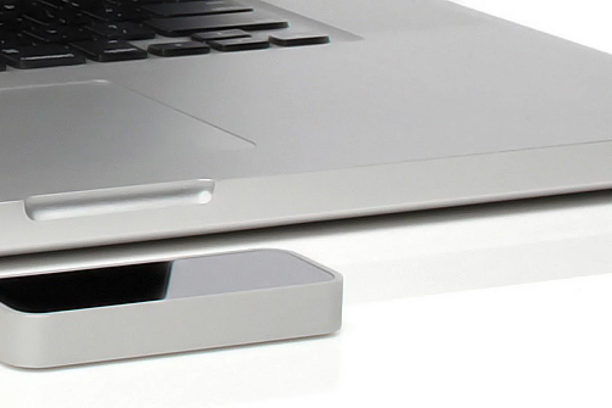 The Leap sensor is small, but accurate enough to process 3D gesturing