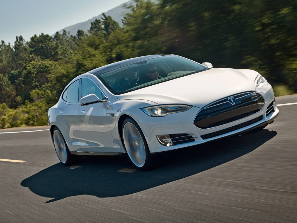 A software update will let the Tesla Model S "creep" forward like an ICE-powered automatic