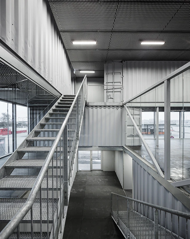 It measures a total floorspace of 660 sq m (7,104 sq ft)