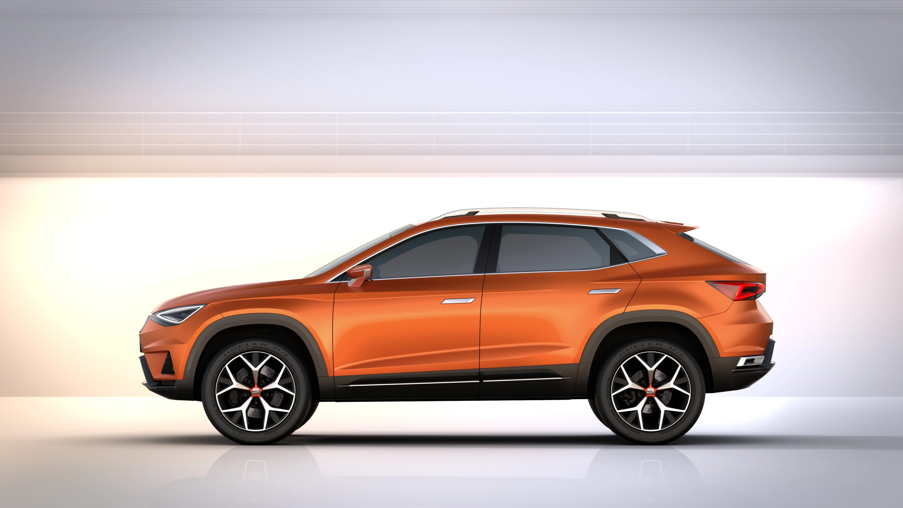 Raised ride height and big wheels give the SEAT Concept strong presence