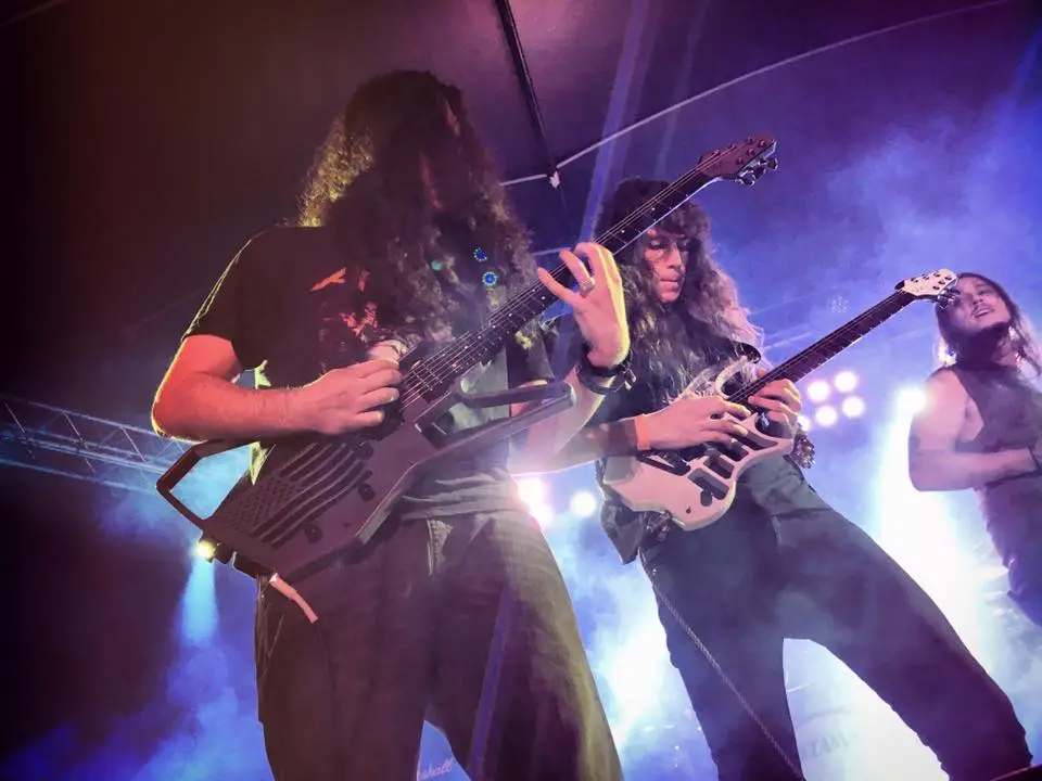 The Patriot and Viking being given some shred treatment