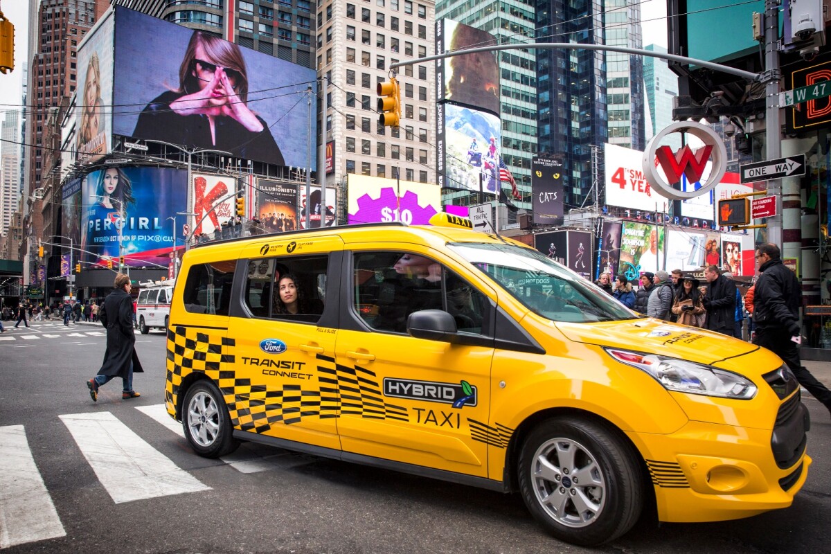 This year, Ford plans to test a fleet of 20 Transit Connect hybrid taxi and van prototypes in New York and other US cities and the Transit Custom plug-in hybrid in Europe