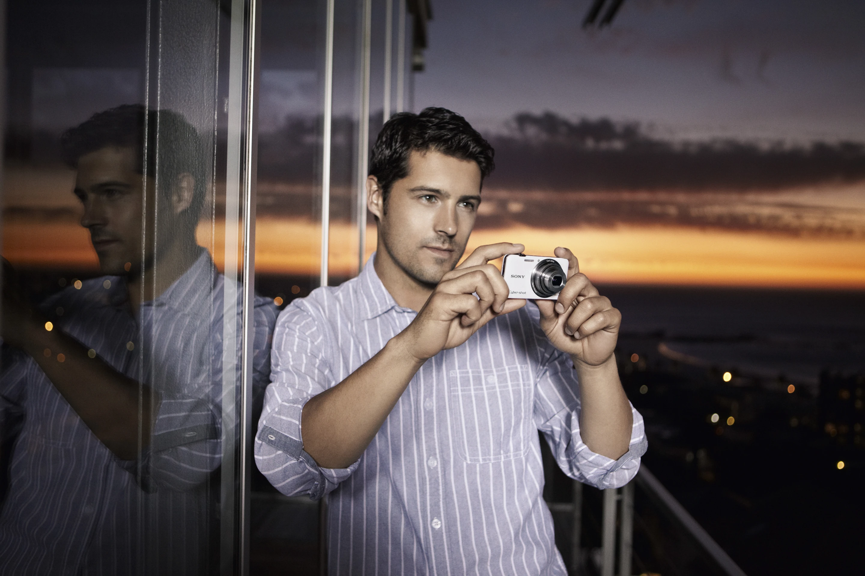 The five new Cyber-shot digital cameras are packed with features including HD video capture, 3D still imaging, dual recording and 3D sweep panoramic imaging