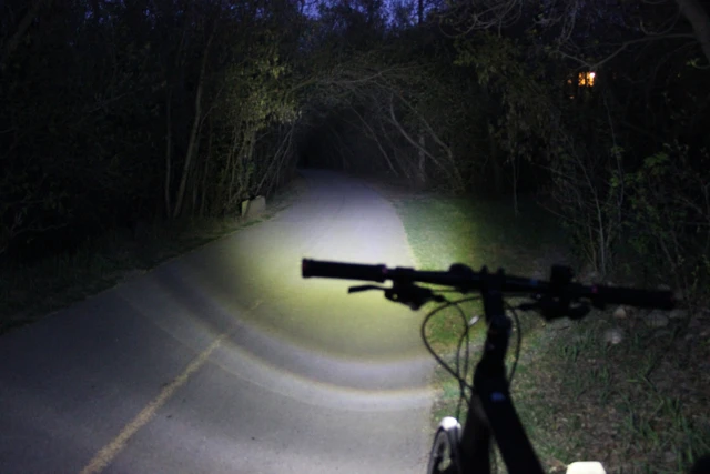 Trying out the Aviator on a dark path (Photo: Ben Coxworth/Gizmag.com)