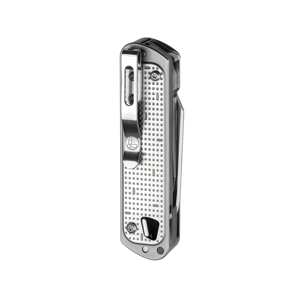 The Leatherman Free T4 is wights 4.3 oz (122 g)