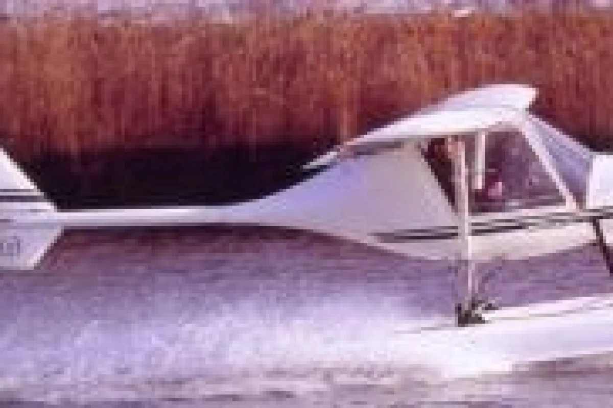 Storch CL Amphibian