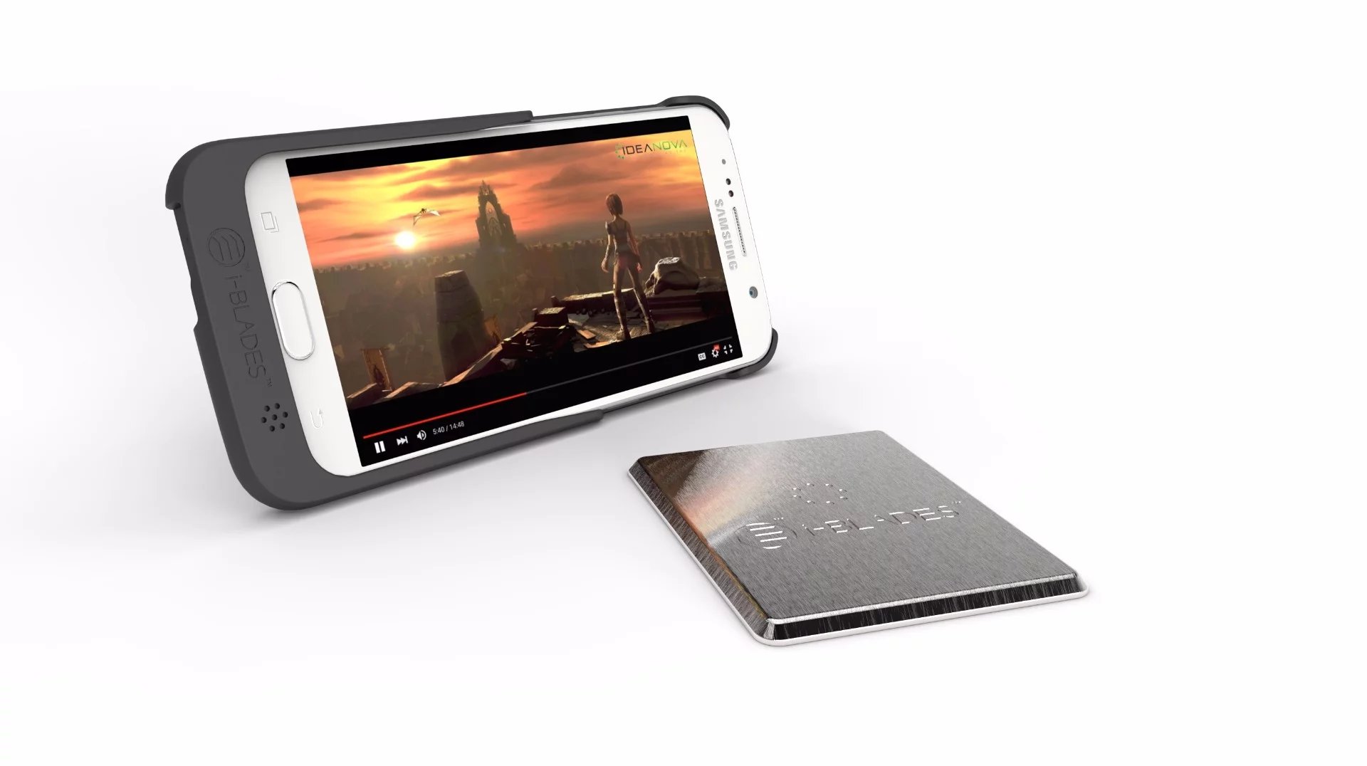 The i-Blades and IdeaNova mobile platform delivers movies on the go
