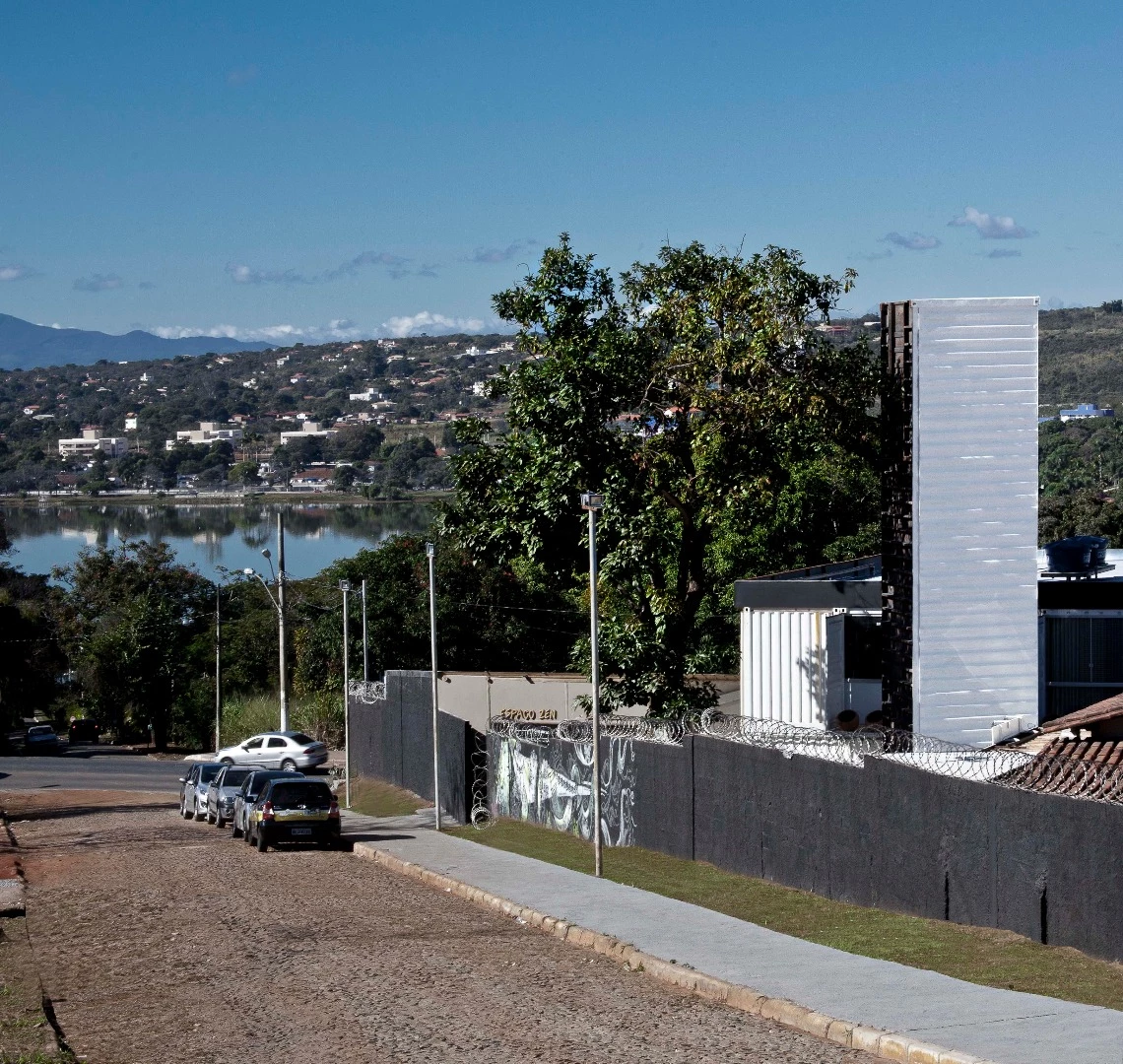 Superiscopio was designed by Pedro Barata e Arquitetos Associados
