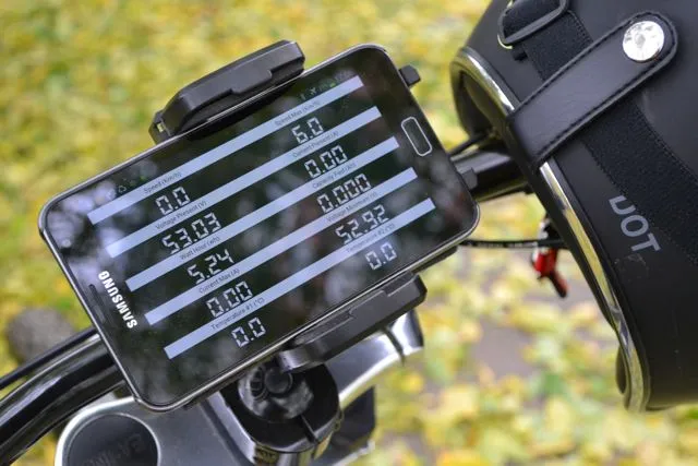Performance data is displayed on Ivan's Samsung Galaxy Note