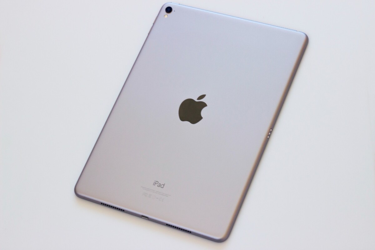 The form factor hasn't changed a bit from the iPad Air 2, with identical size and weight