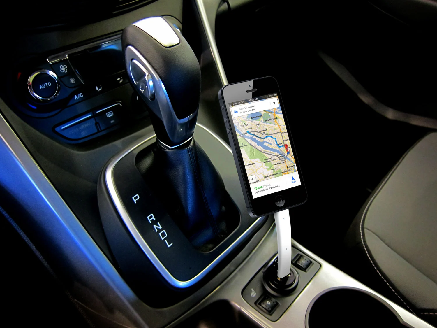 Trunk can be used in a car, enabling you to use your iPhone as a GPS device