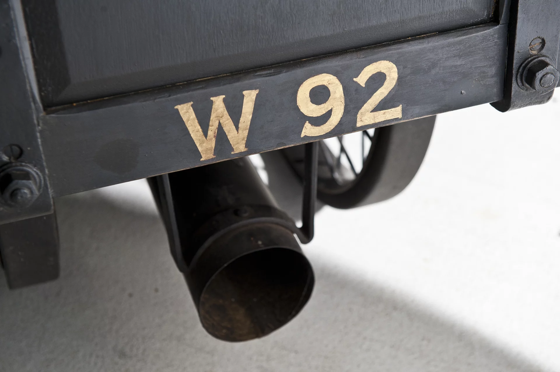 1884 De Dion Bouton et Trepardoux Dos-a-Dos Steam Runabout