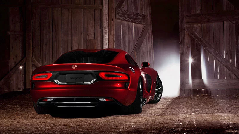 The Viper was always a striking vision but the latest 2013 SRT Viper is almost pretty