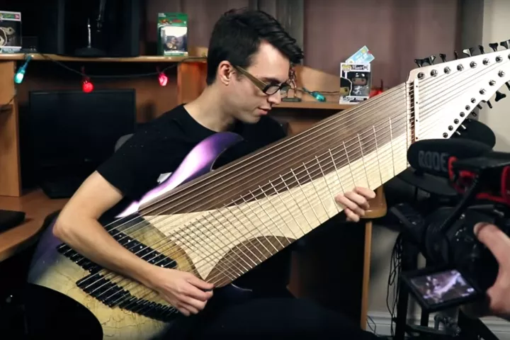 Stevie T playing the custom made Spring BH Djent 20 Guitar from 10S Guitars