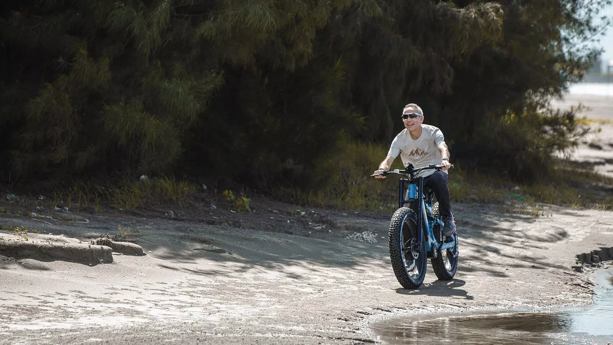 The Hurricane has been designed for "navigating steep inclines, cruising along flat roads, or tackling challenging trails"