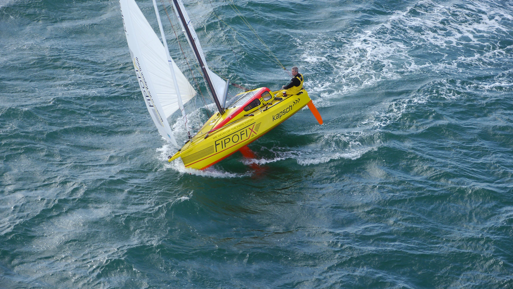 The Fipofix Open 16 out on the water
