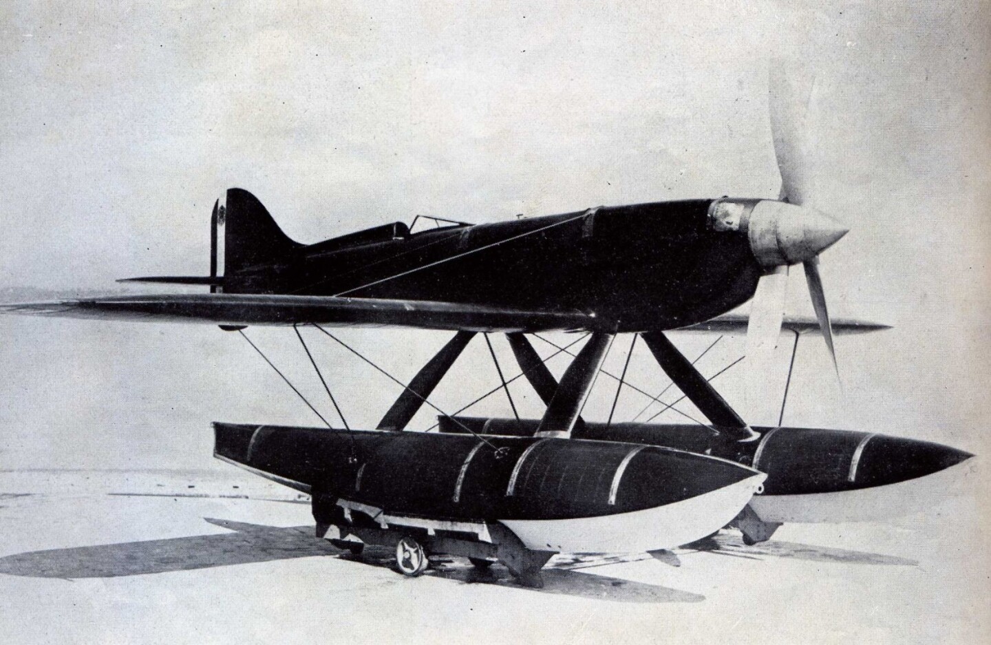 Though a seaplane, the Macchi M.C.72 was designed and built for speed. Flown between 1931 and 1934 only, the Italian-made experimental plane did what it set out to do: become the fastest aircraft ever to fly. Clocking an average top speed of 440.7 mph (709.2 km/h) over three runs, the record stood for five years. It remains the fastest single-engined propeller-driven seaplane ever to fly.