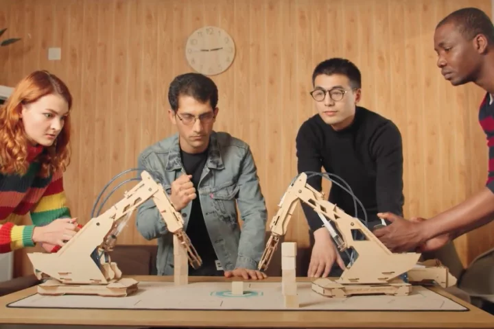 ArmPal is a new robot arm construction kit that can be used for tabletop games