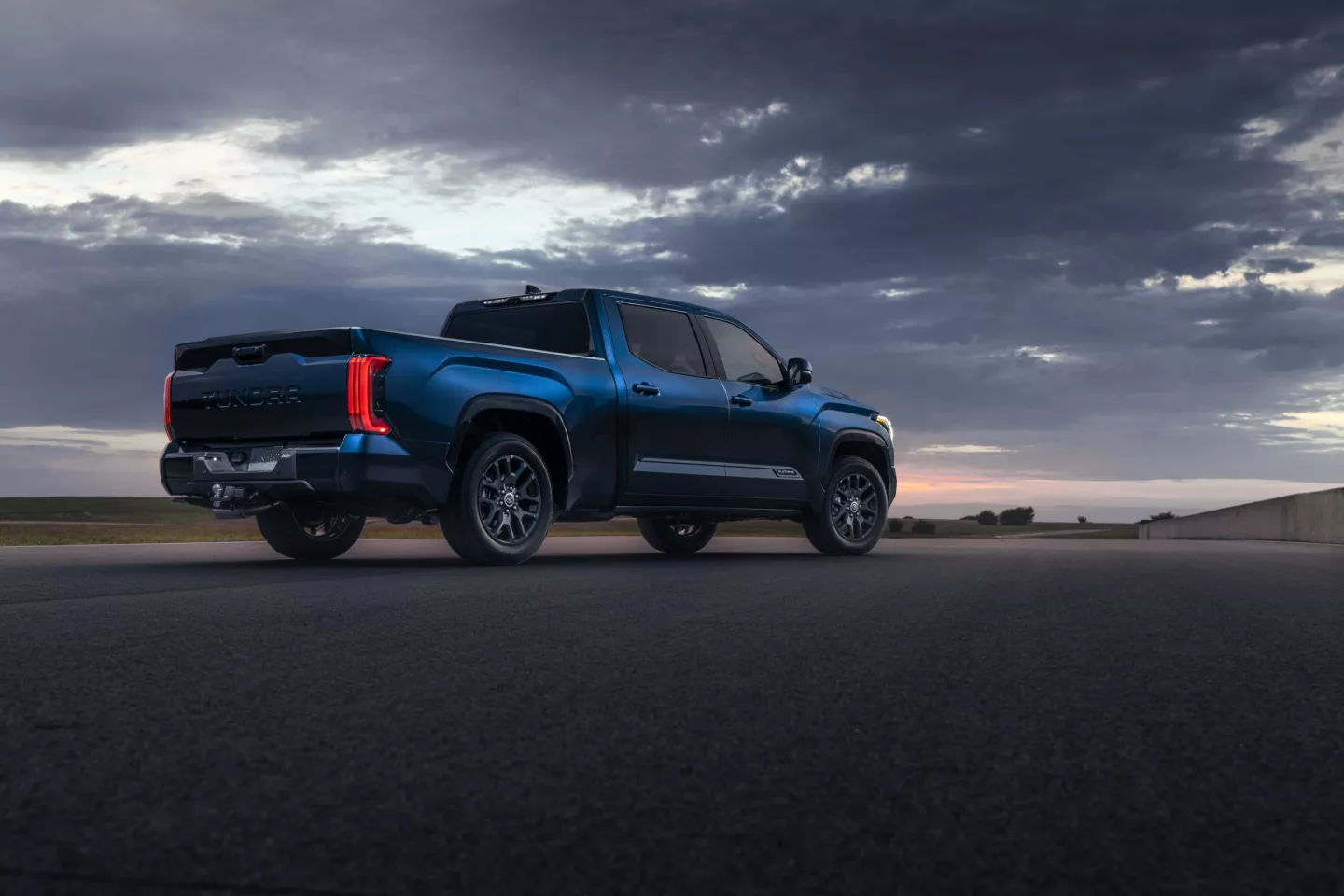 Toyota offers 5.5-, 6.5- and 8.1-foot bed options