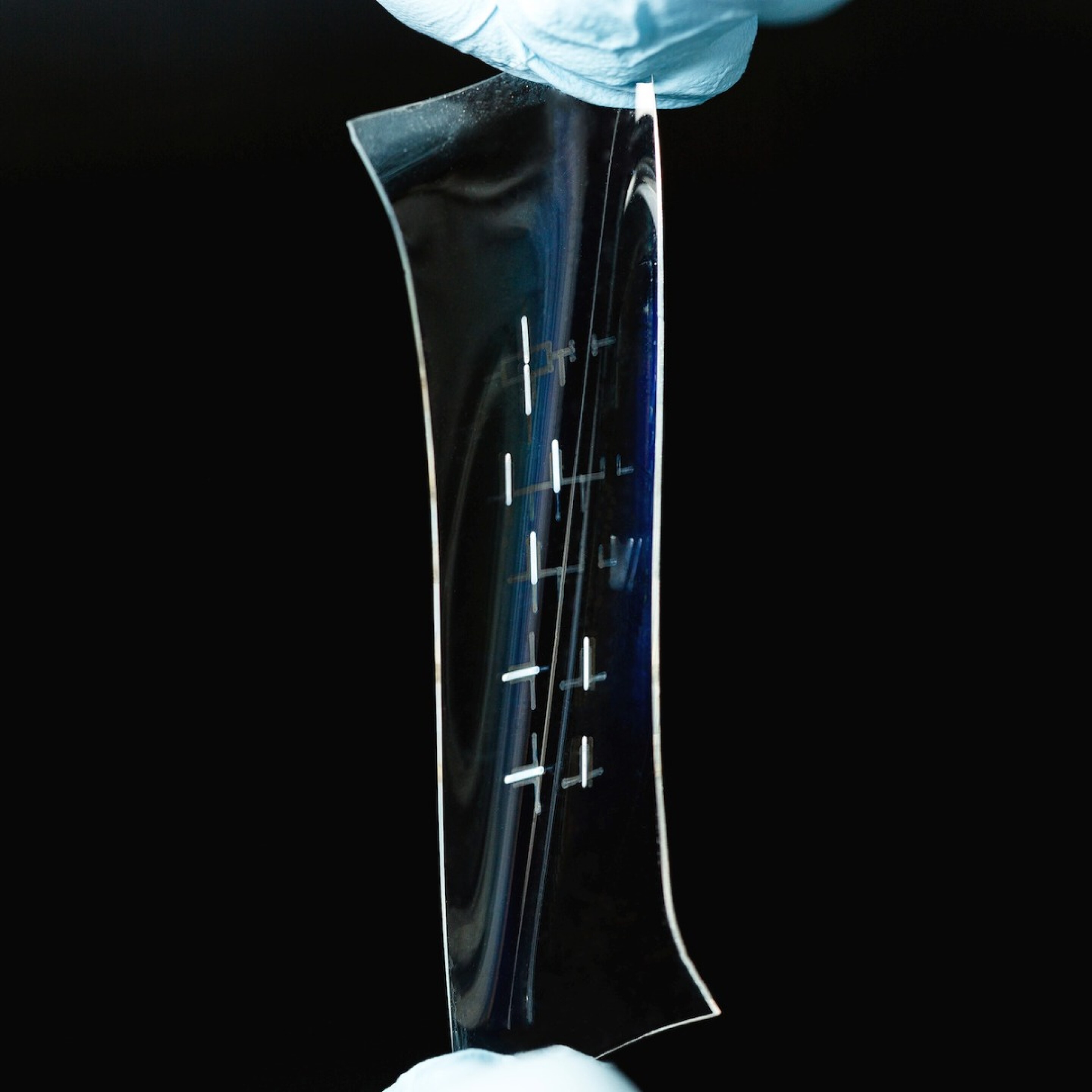 Inkjetprintable stretchy circuits could lead to huge ewallpaper screens